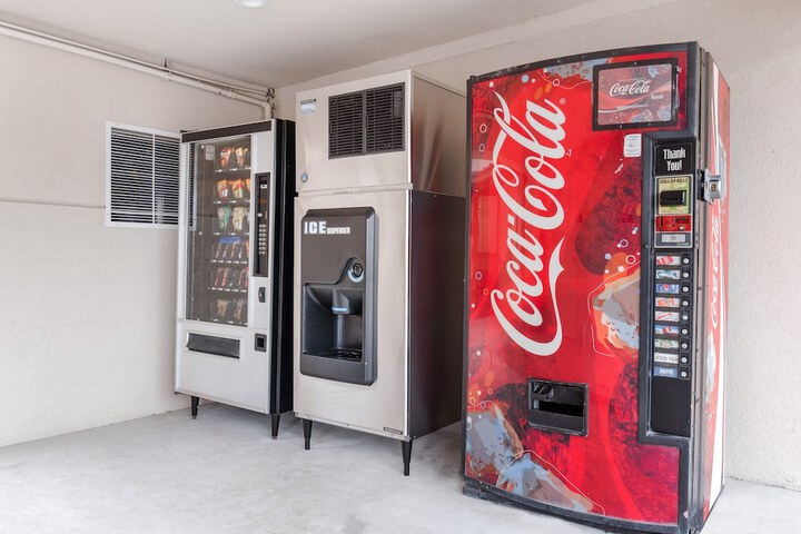 Vending machine
