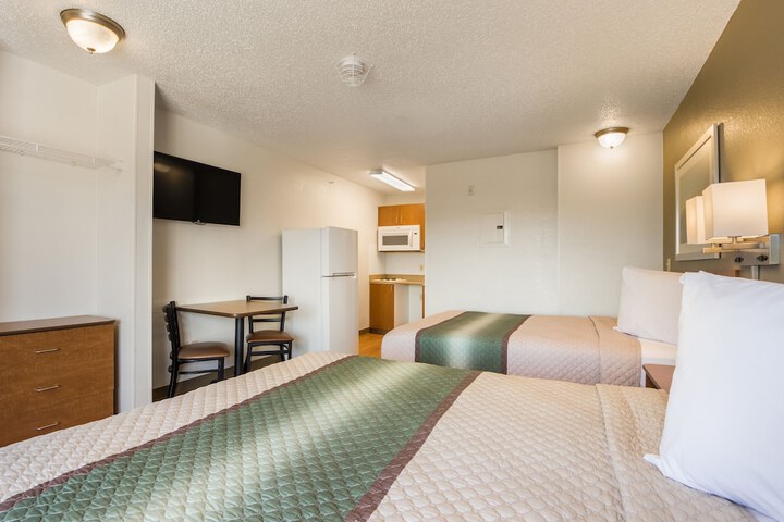 Studio Double Bed (7 of 9)