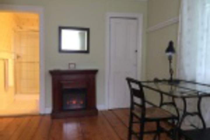 Room 65 of 96