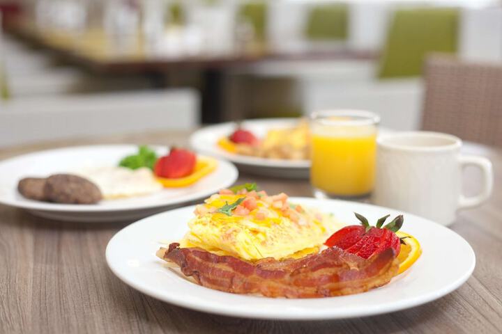 Breakfast meal