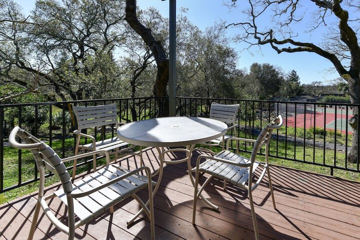 Property Grounds 23 of 26