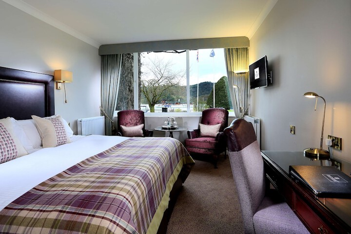 Room 21 of 120