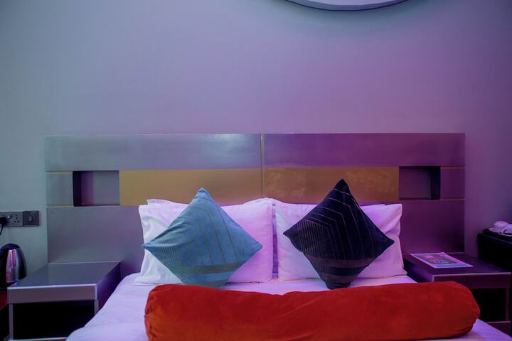 Room 19 of 79