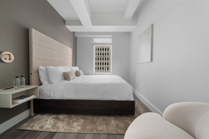 Room 63 of 626