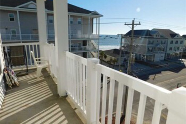 Terrace/Patio 2 of 34