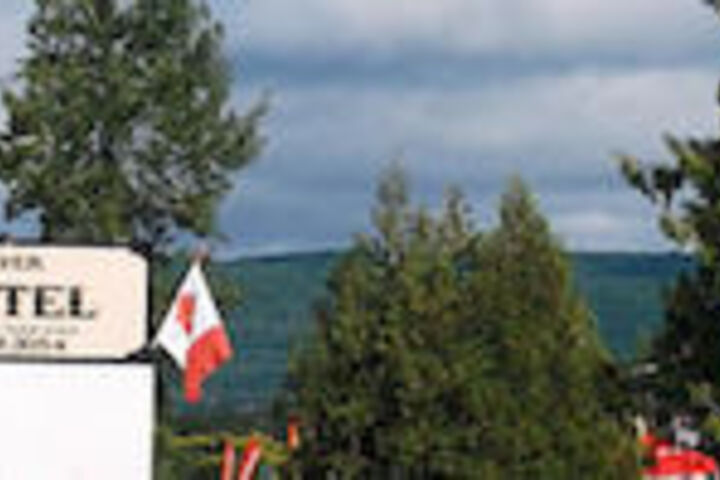 Beaver Motel & Restaurant