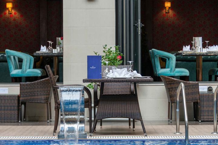 Hotel Exterior 56 of 60