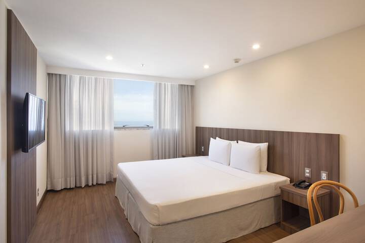 Room 5 of 24