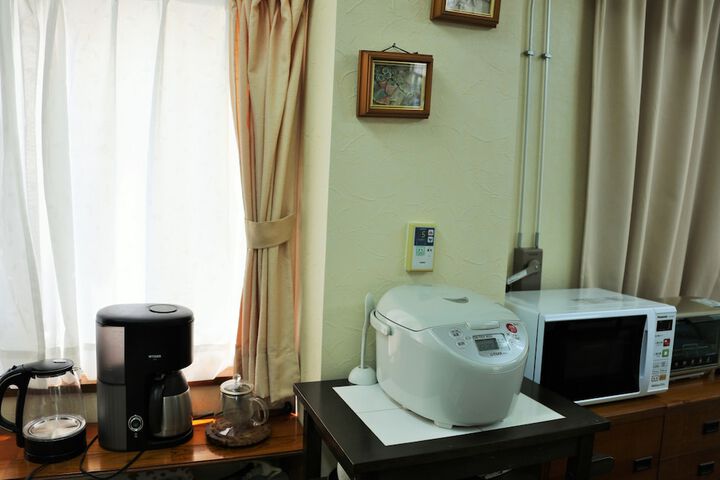 Room 10 of 35