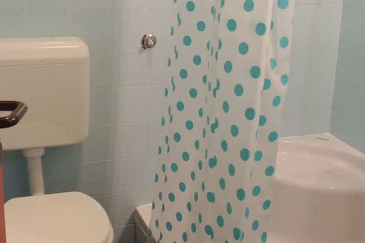 Room 30 of 52