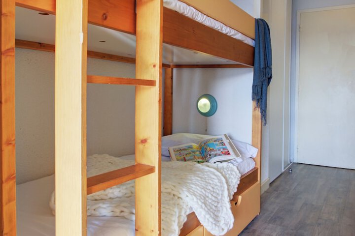 Room 4 of 62