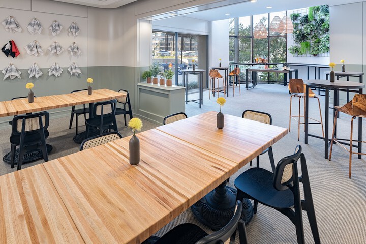 Breakfast area