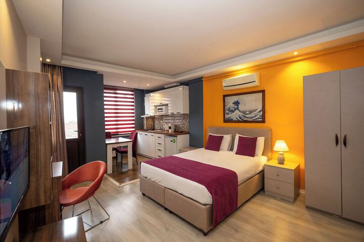 Room 55 of 158