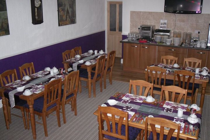 Dining 78 of 87