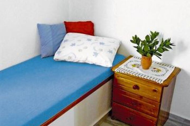 Room 14 of 39
