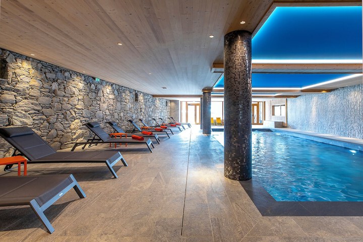 Pool 81 of 89