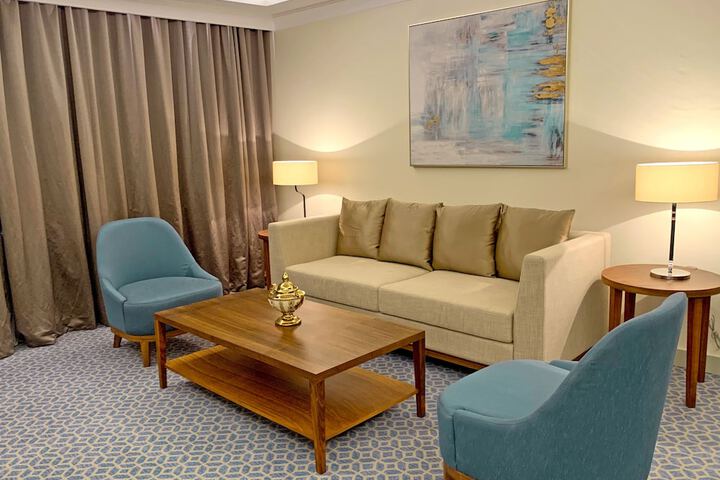 Room 37 of 83