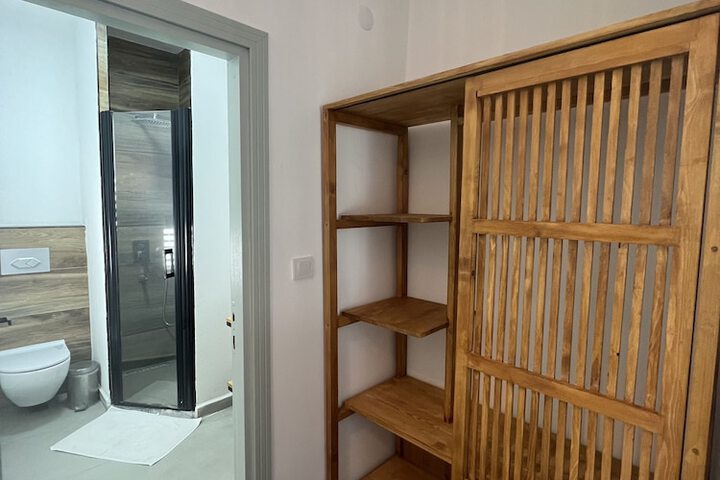 Room 5 of 57