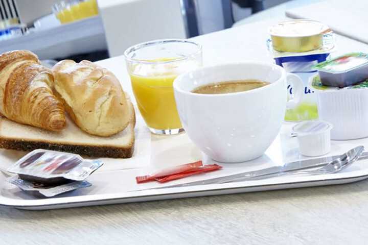 Breakfast/Coffee Service 24 of 38