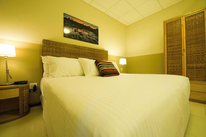 Room 16 of 70