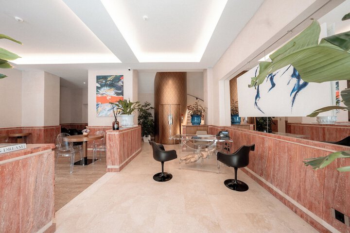 Hotel Interior 17 of 197