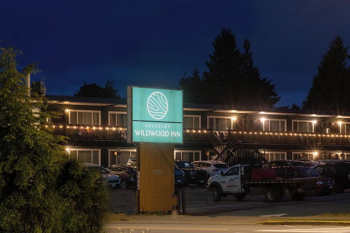 Ucluelet Wildwood Inn in Ucluelet, BC