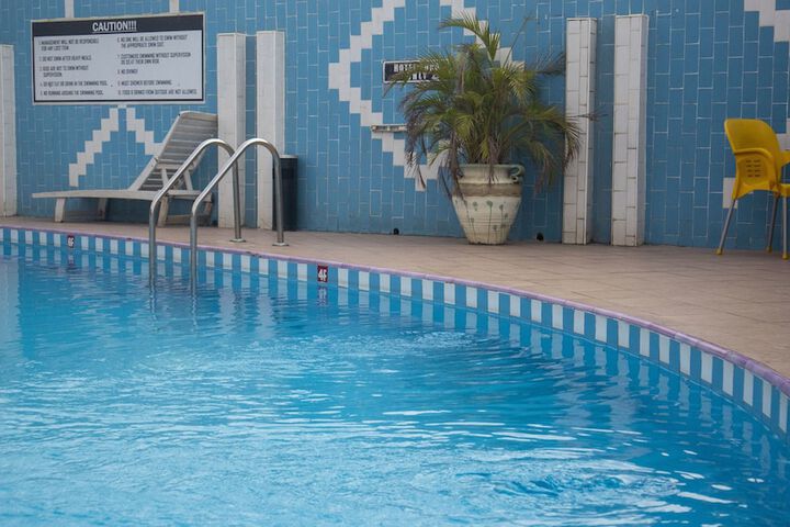 Pool 43 of 67