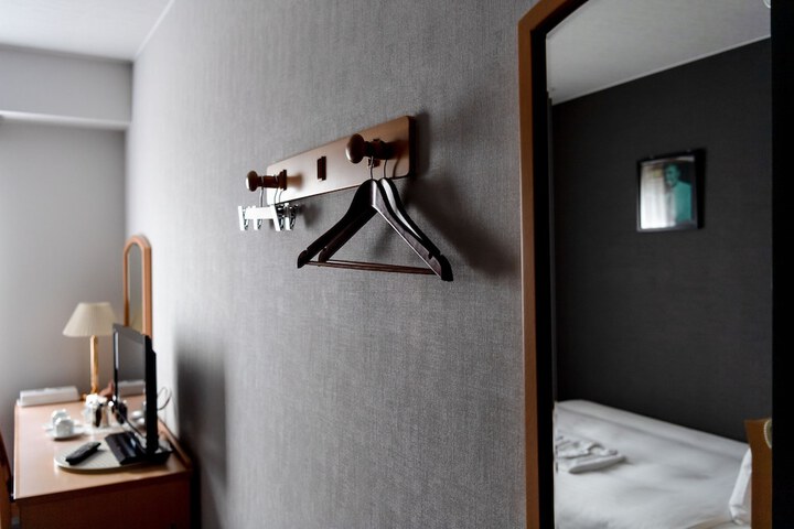 Room 31 of 114