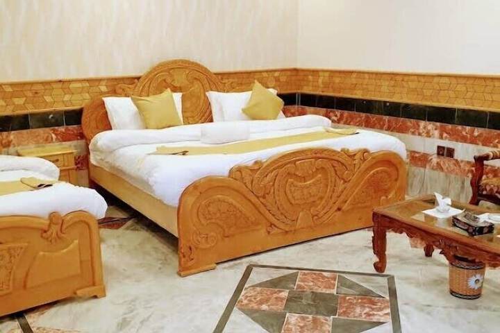 Burj Al Kalam Hotel