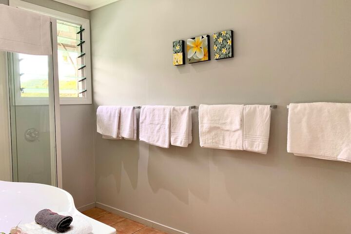 Room 44 of 77