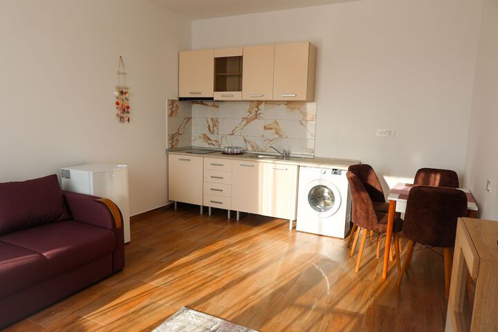 Room 16 of 20