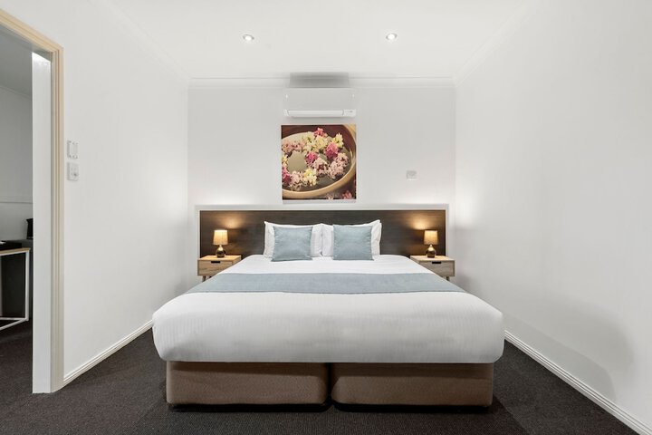 Room 11 of 51