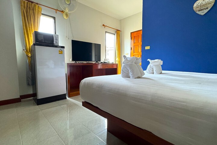 Room 19 of 79