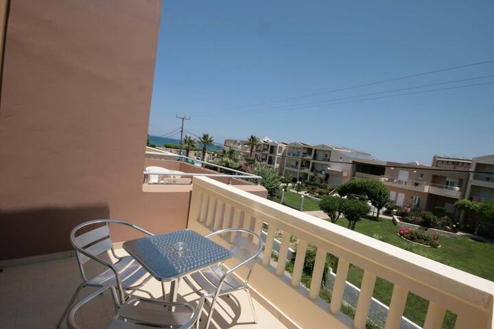 Terrace/Patio 77 of 78