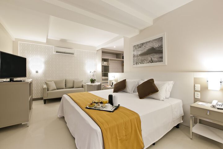 Room 15 of 72