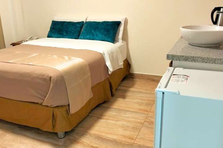 Room 150 of 284