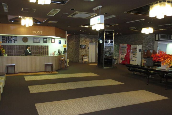 Guest Lobby