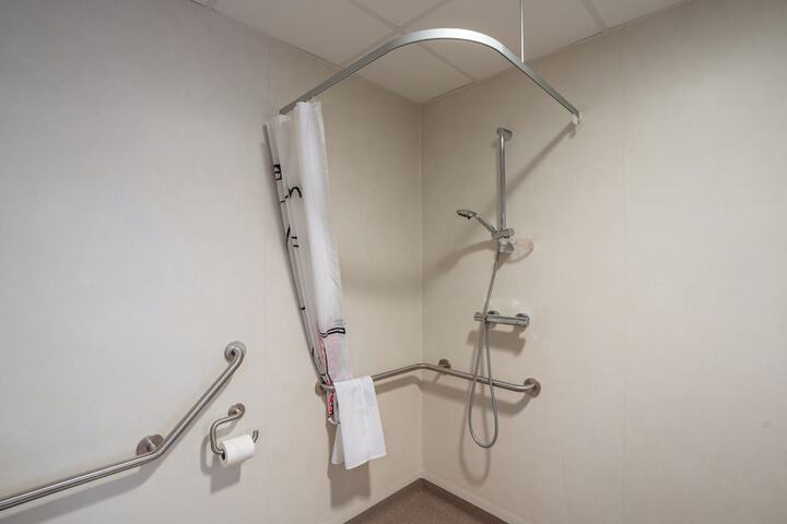 Room 20 of 26