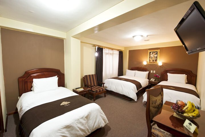 Room 5 of 26