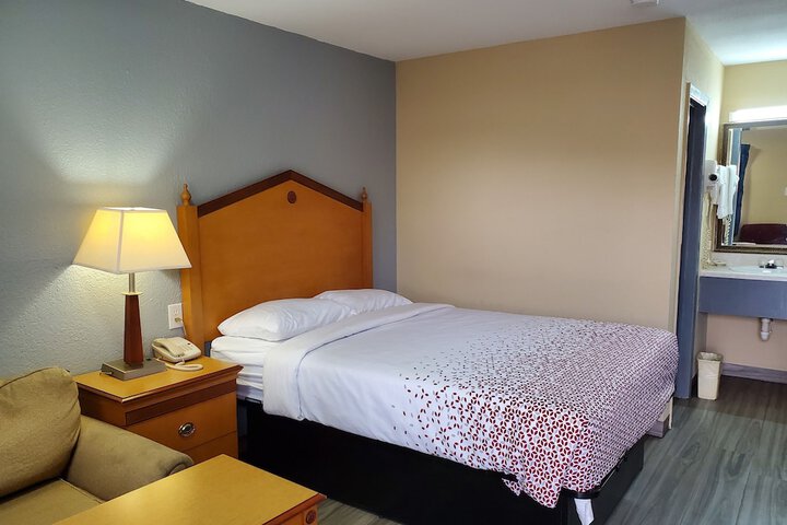 2 Double Beds (4 of 27)