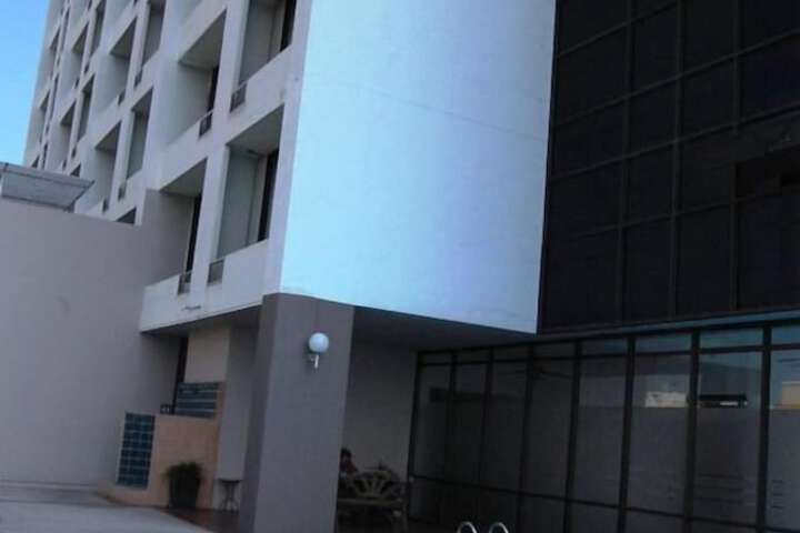 Pools & Facilities