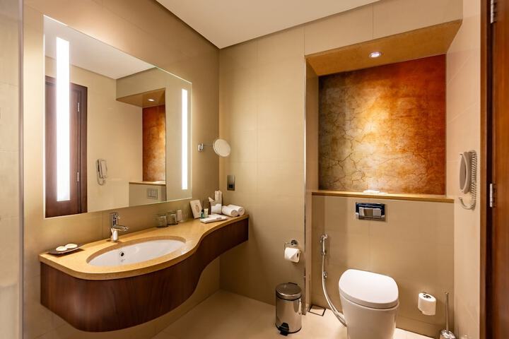 Room 44 of 70