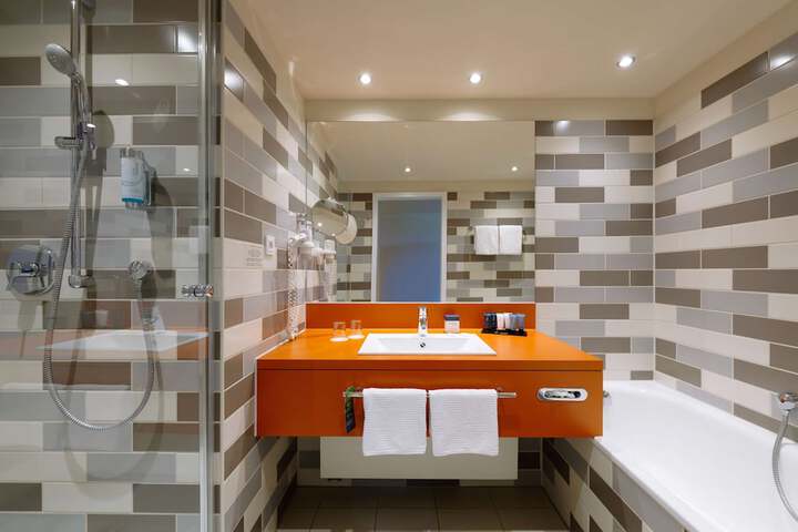 Clean Restrooms