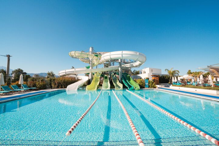 Pool 125 of 251