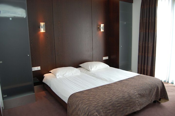 Room 37 of 101