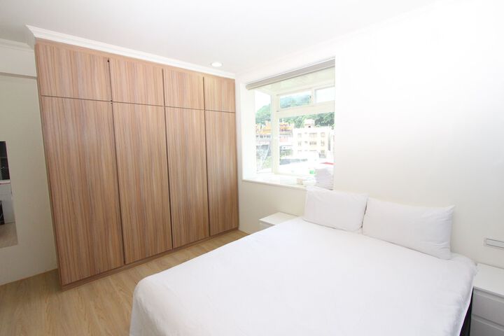 Room 167 of 246