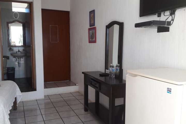 Room 13 of 43