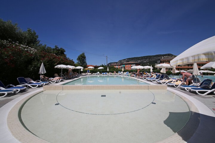 Pool 18 of 68