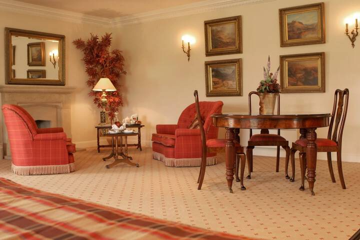 Room 9 of 70
