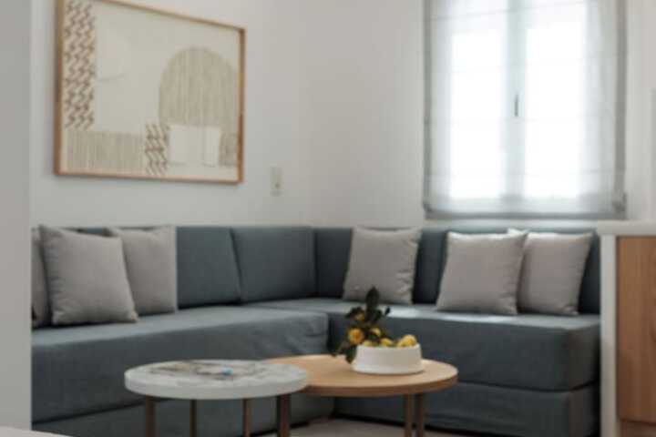 Room 102 of 196